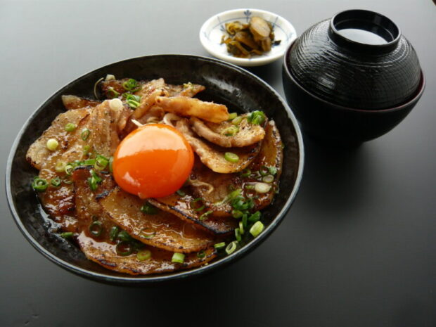 【週替わり】炙り豚丼