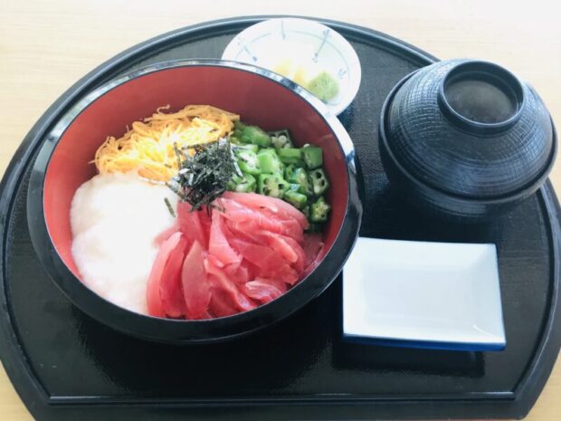 【週替わり】鮪とろろ丼